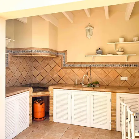 Casa Rotas بيت للعطل